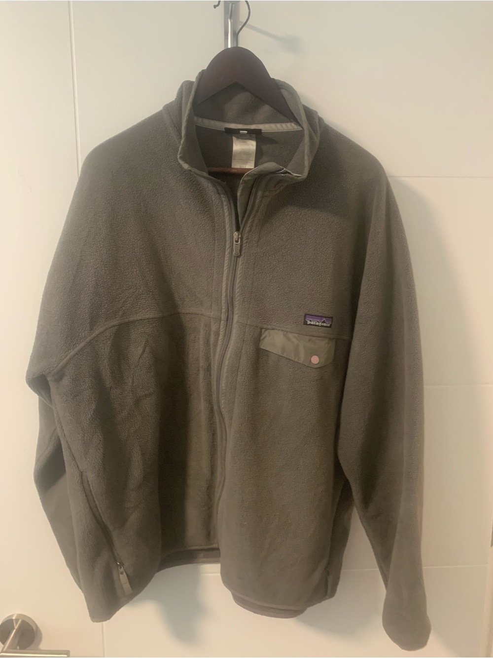 Patagonia Men's Gray Full-Zip Fleece JacketA16